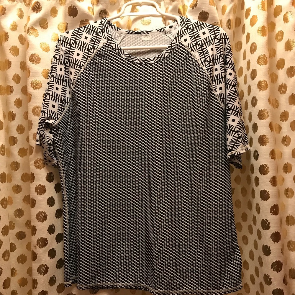 Old Navy rash guard